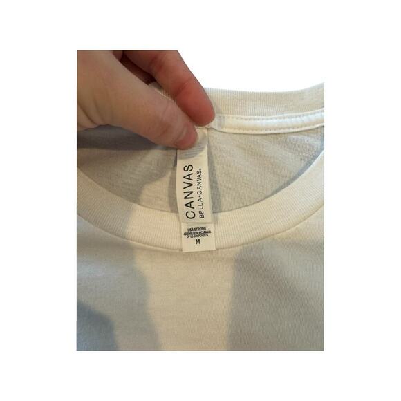 Bella + Canvas White Graphic Tee Leopard Print Heart Sketch Design Size Medium - Picture 4 of 4